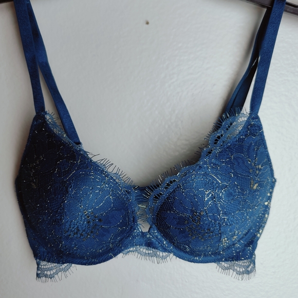 EUC Victoria's Secret Very Sexy Teal Shimmer Eyelash Lace Push Up Bra, Sz 32B - Picture 5 of 12